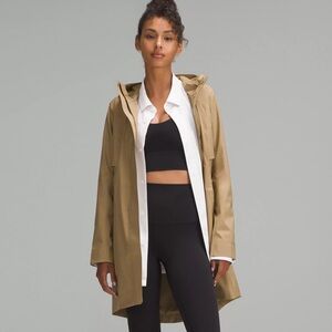Lululemon Rain Rebel Jacket in Filbert Tan